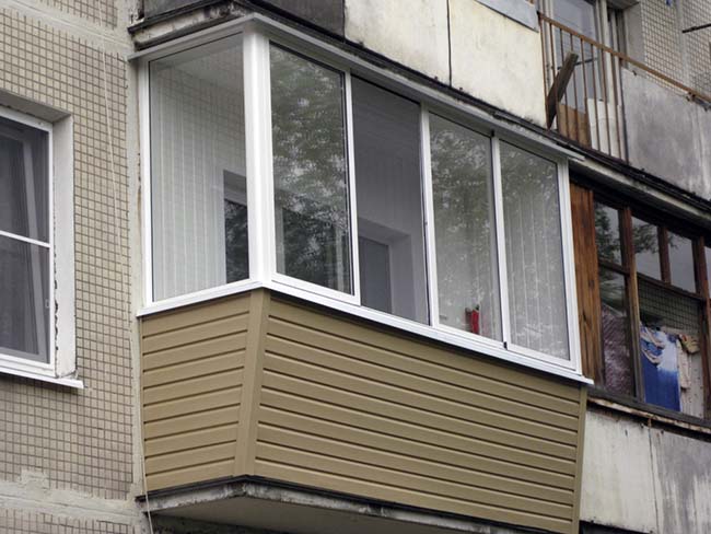 Сколько стоит застеклить балкон 3 метра по цене от производителя Раменское