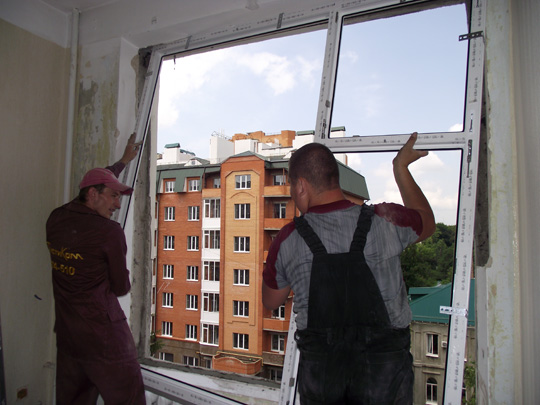 профессиональная установка пластиковых окон в доме Раменское