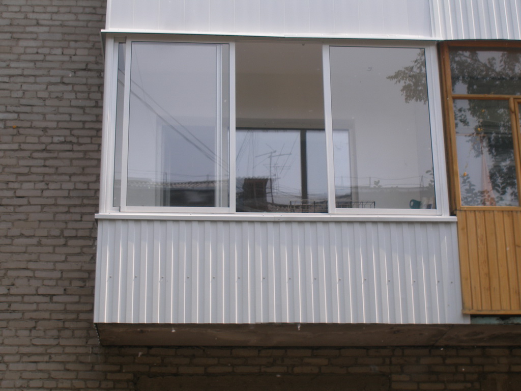 Установка пластиковых окон на балконе: остекление лоджии Раменское